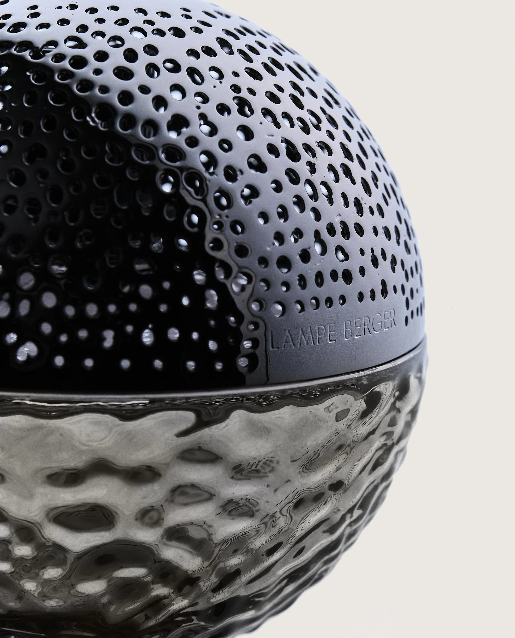 Gravity Fragrance Lamp Black - Lampe Berger