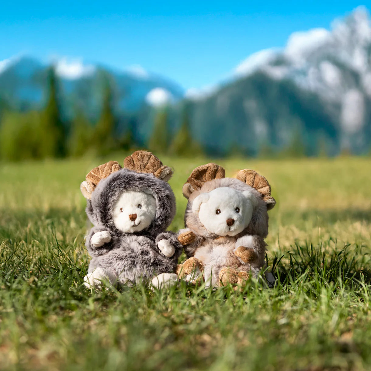 Bukowski Bears Ziggy Moose Light Brown Plush