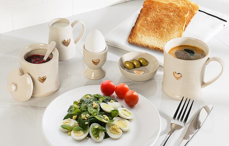 Rimmed Mug With Gold Heart