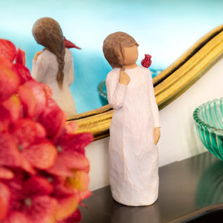 Willow Tree Messenger Figurine