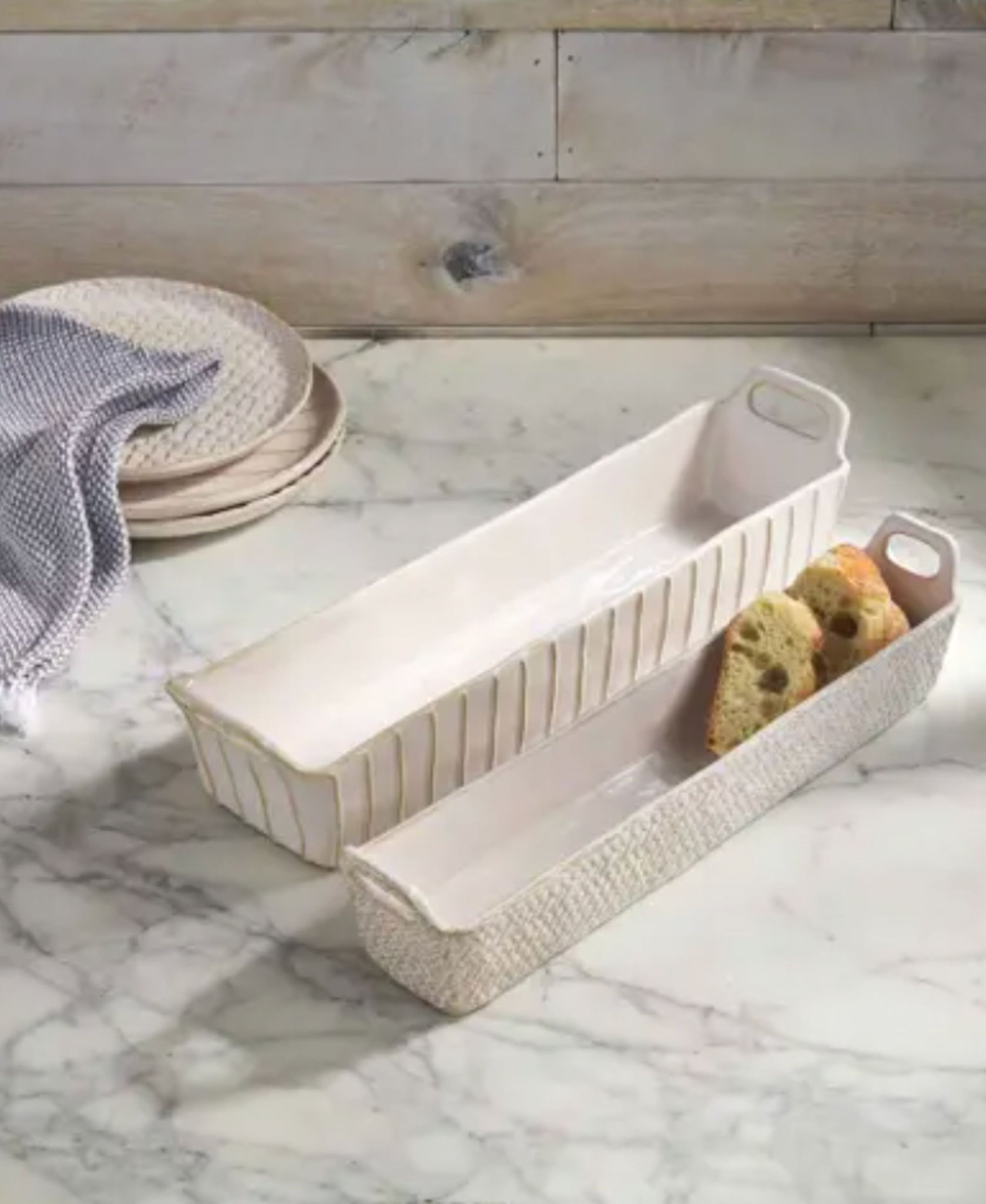 Stoneware Cracker Dish Set