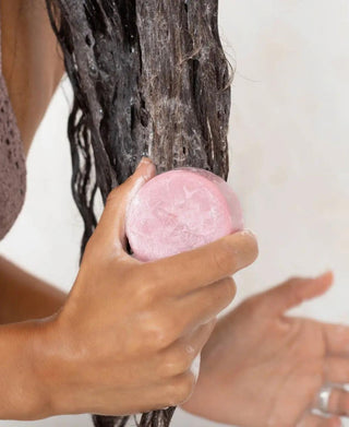 Kitsch Castor Oil Shampoo Bar