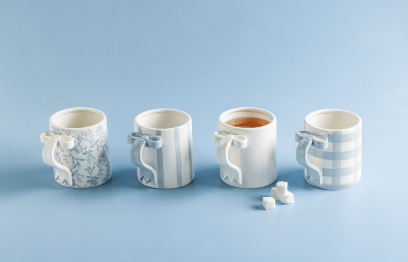 Gingham Bow Handle Mug