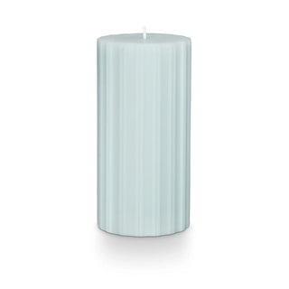 Illume Fresh Sea Salt Ribbed Pillar Medium Candle