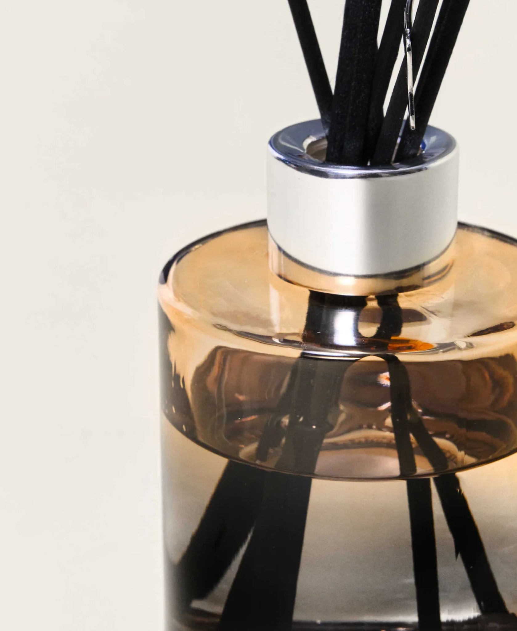 Lilly Bouquet Reed Diffuser - Nude - Maison Berger