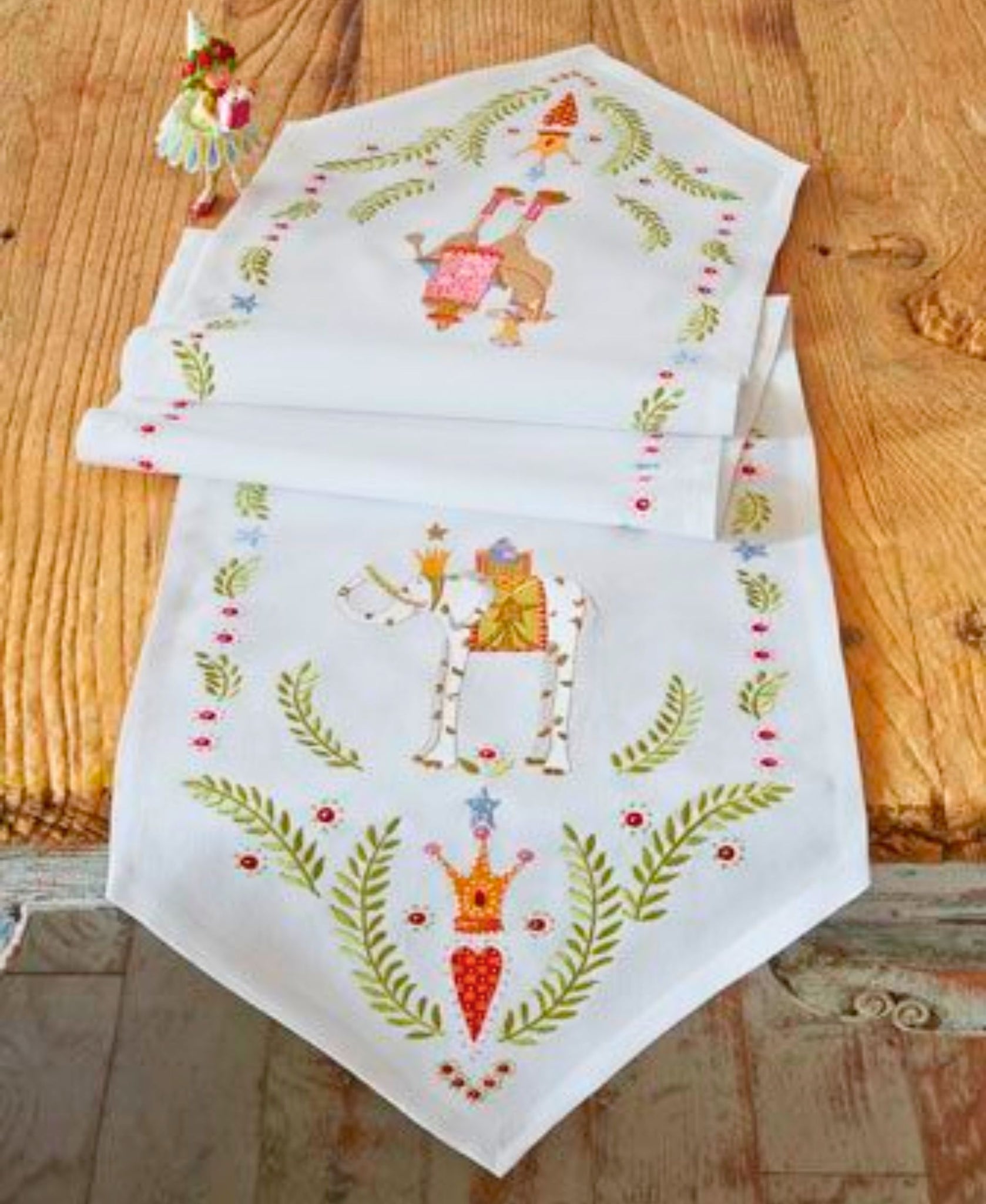 Patience Brewster Nativity Table Runner