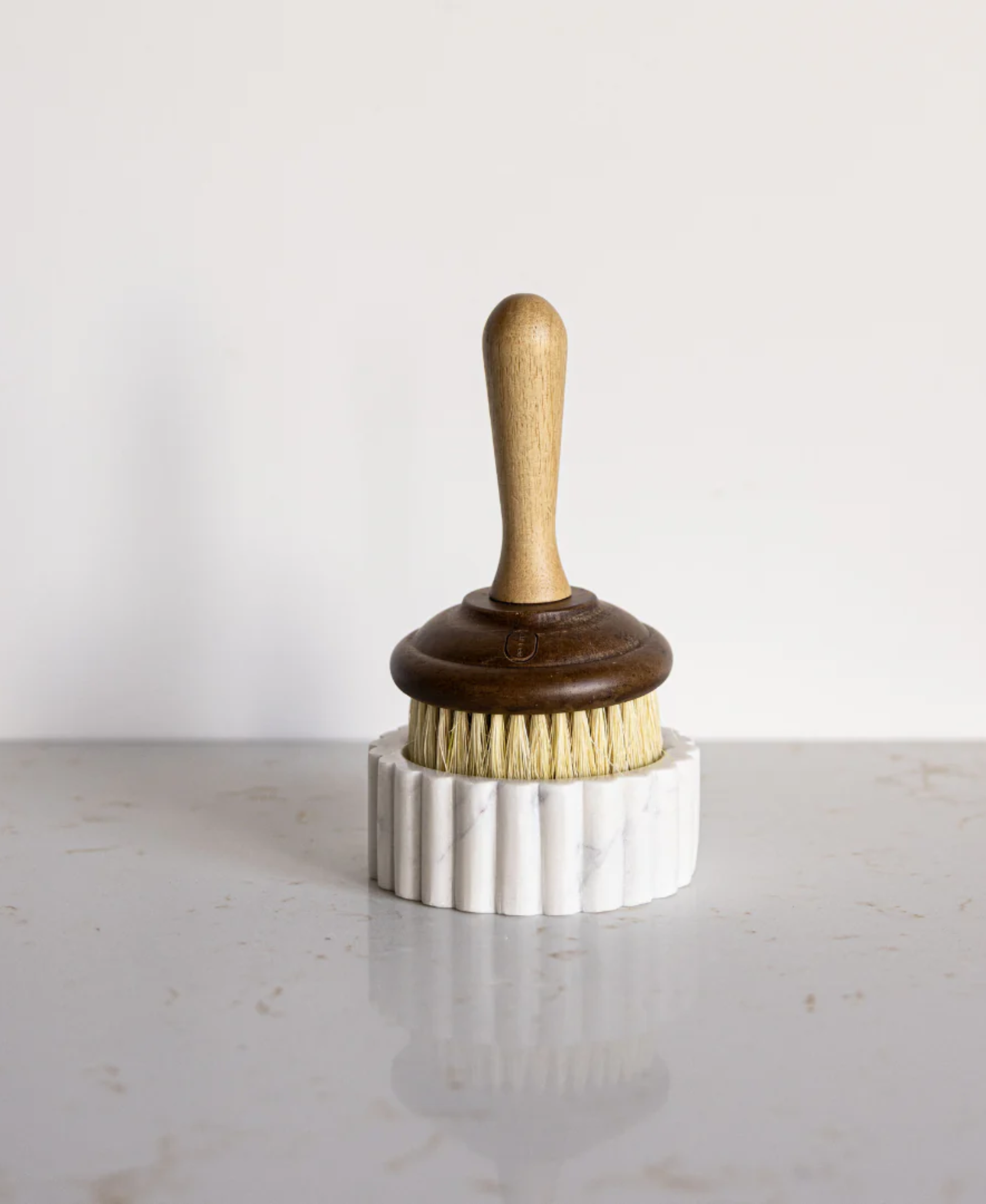 Luxe B Co. White Marble Fluted Soap Dish