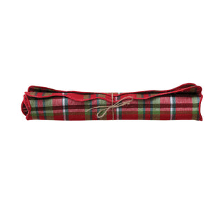 Cotton Scalloped Table Runner With Tartan Plaid Pattern