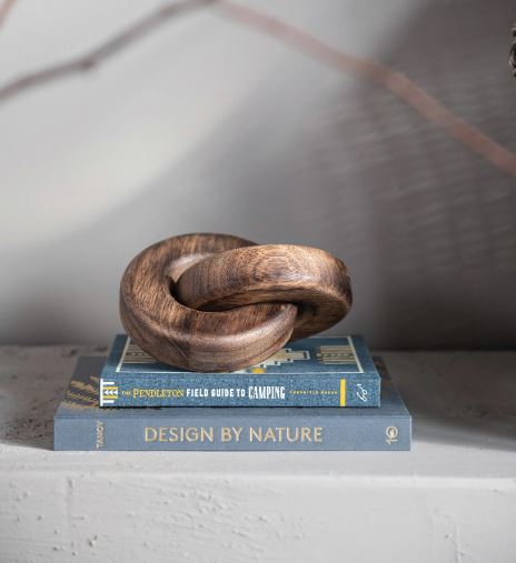 Mango Wood Chain Link Décor with 2 Links