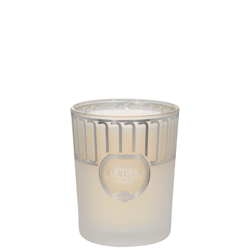Land Frosted White Scented Candle - Pure White Tea - Maison Berger