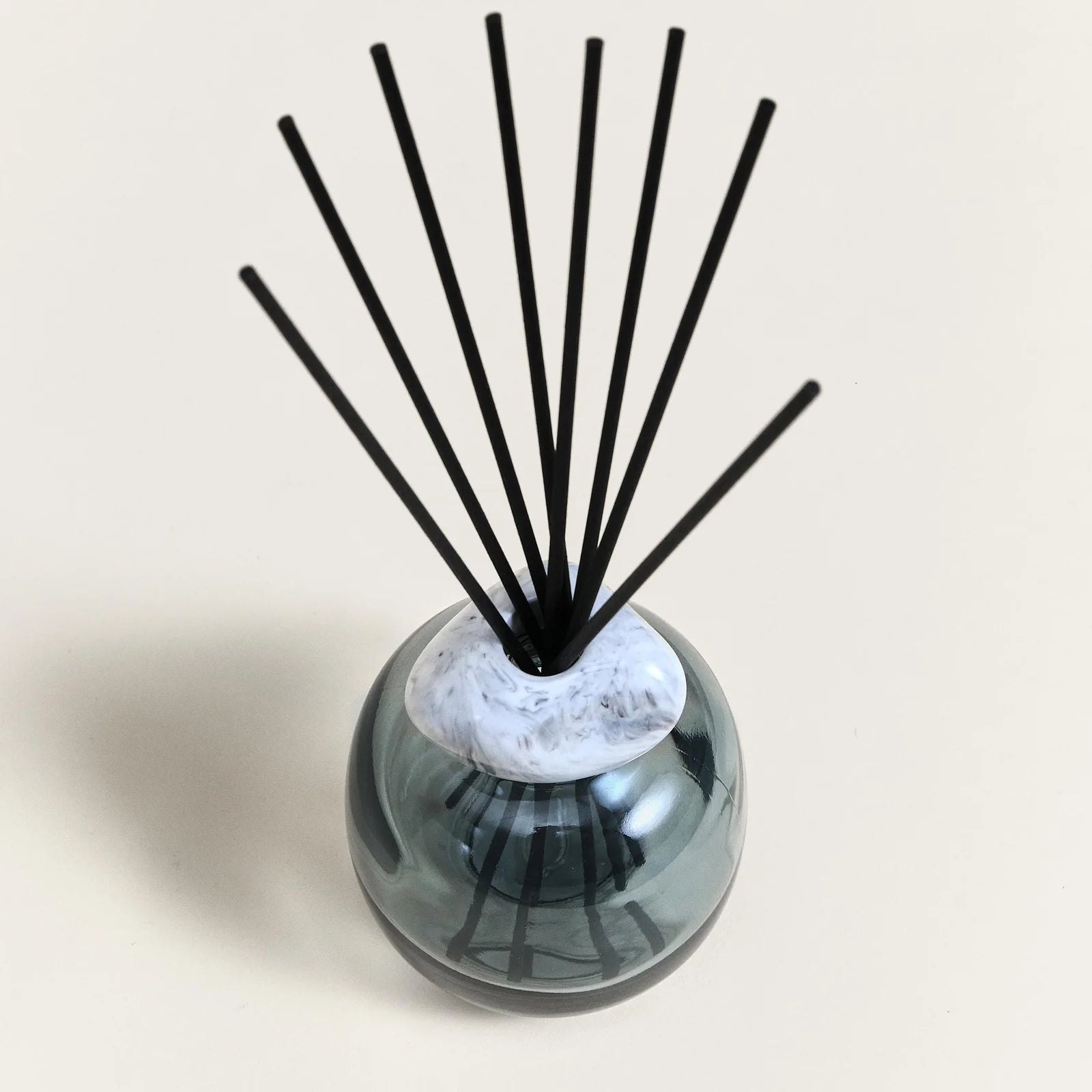 Maison Berger Mineral Blue & White Reed Diffuser with Pure White Tea