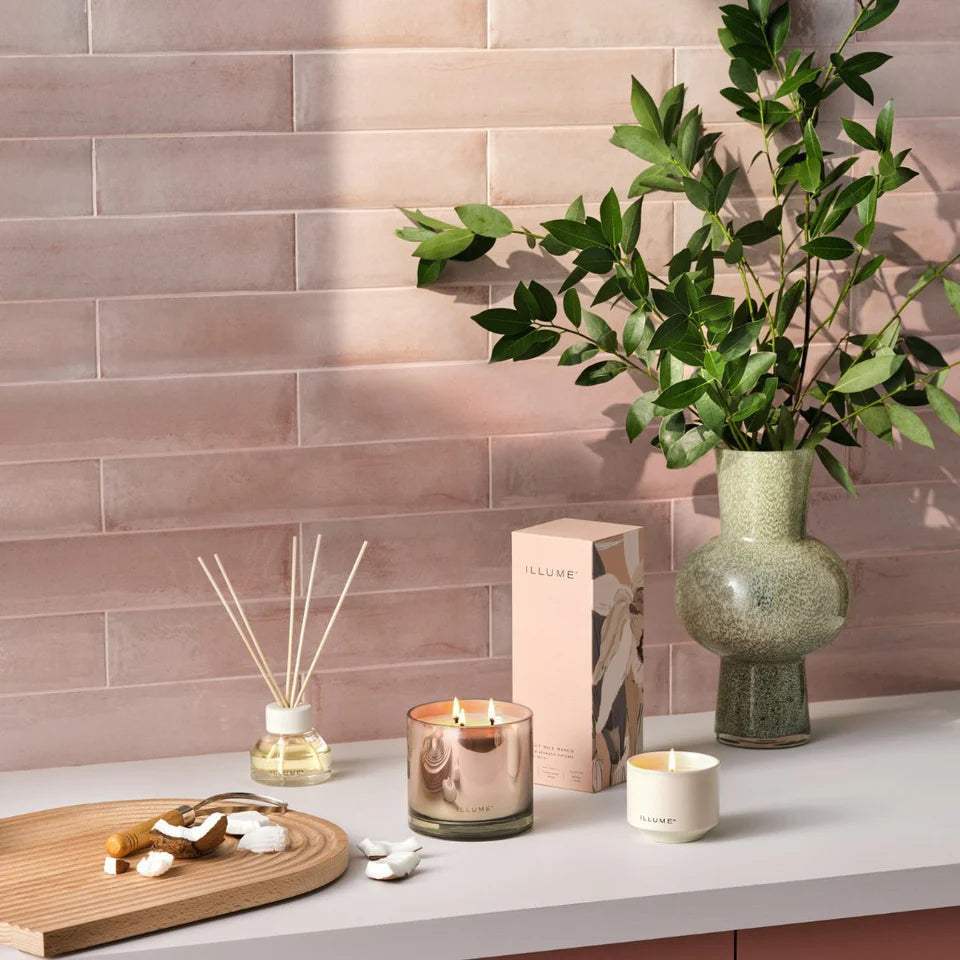 Illume Coconut Milk Mango Reed Diffuser