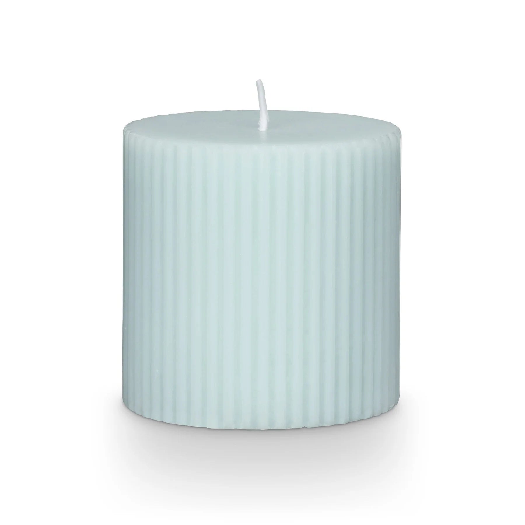 Illume Fresh Sea Salt Ribbed Pillar Small Candle