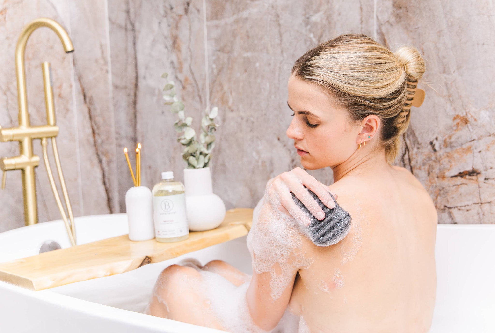 Bathorium Konjac Bamboo Charcoal Body Sponge