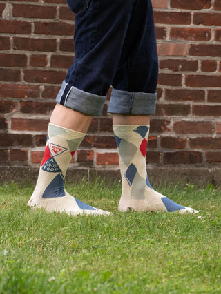 Blue Q Men's Love Me A Good Poop Crew Socks