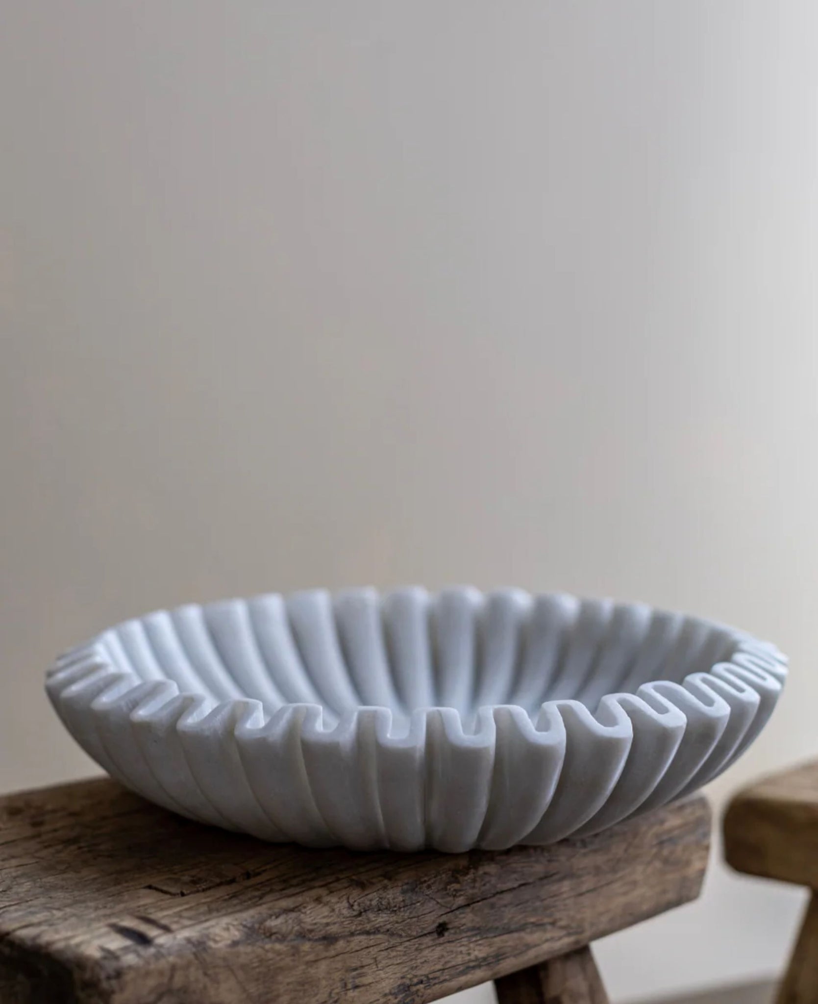 Luxe B Co. Marble Fluted Scalloped Bowls Large
