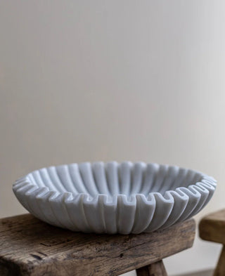 Luxe B Co. Marble Fluted Scalloped Bowls Large