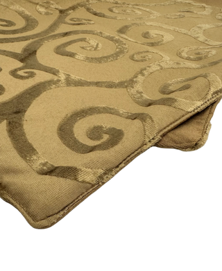 Split P Velvet Scroll Bronze Placement