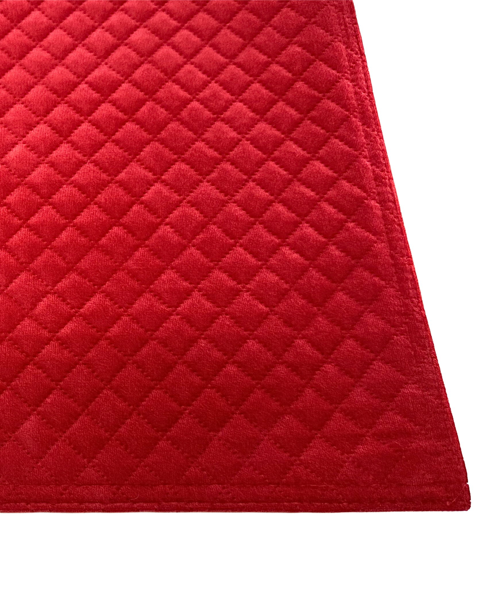 Harman Home Luxe Velvet Red Placement