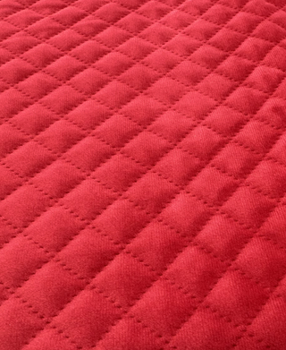 Harman Home Luxe Velvet Red Placement