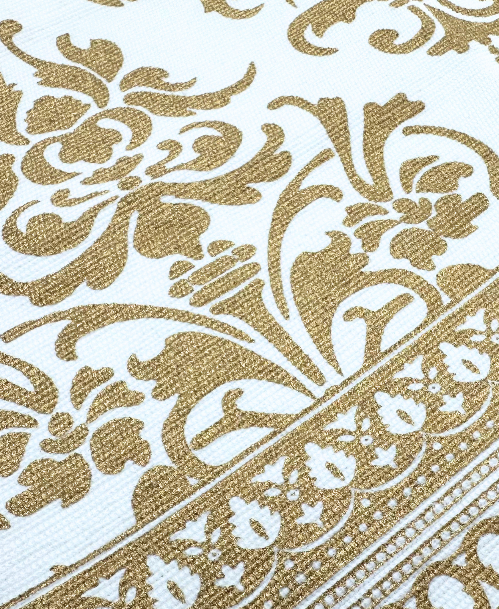 Harman Home Baroque Printed Gold Table Runner