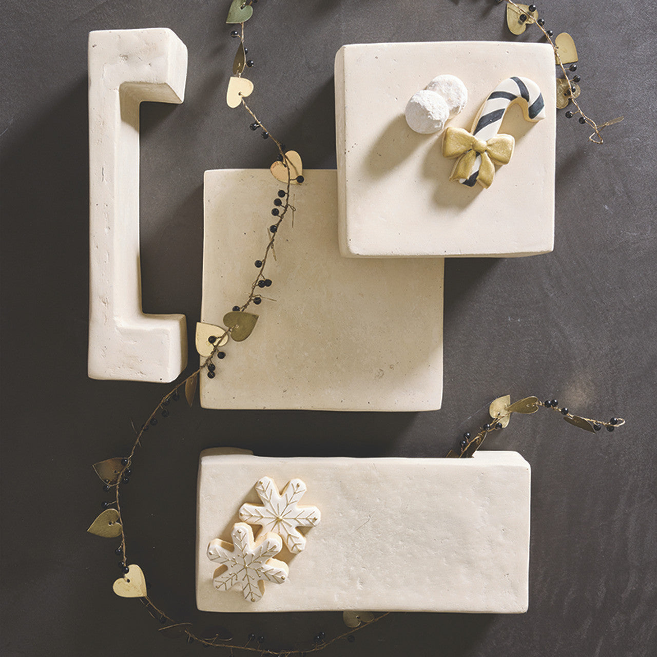 Paper Mache Riser Square Small