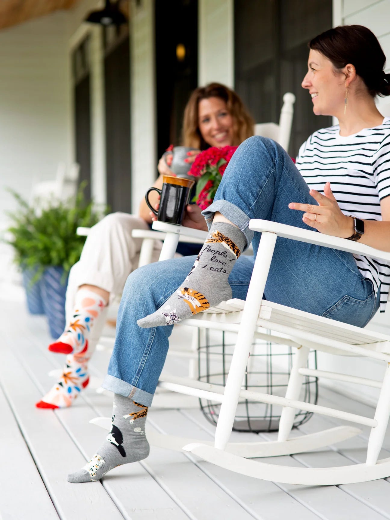 Blue Q Women's People I Love: Cats Crew Socks