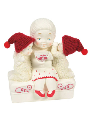 Snowbabies Sharing Secrets With Grandma