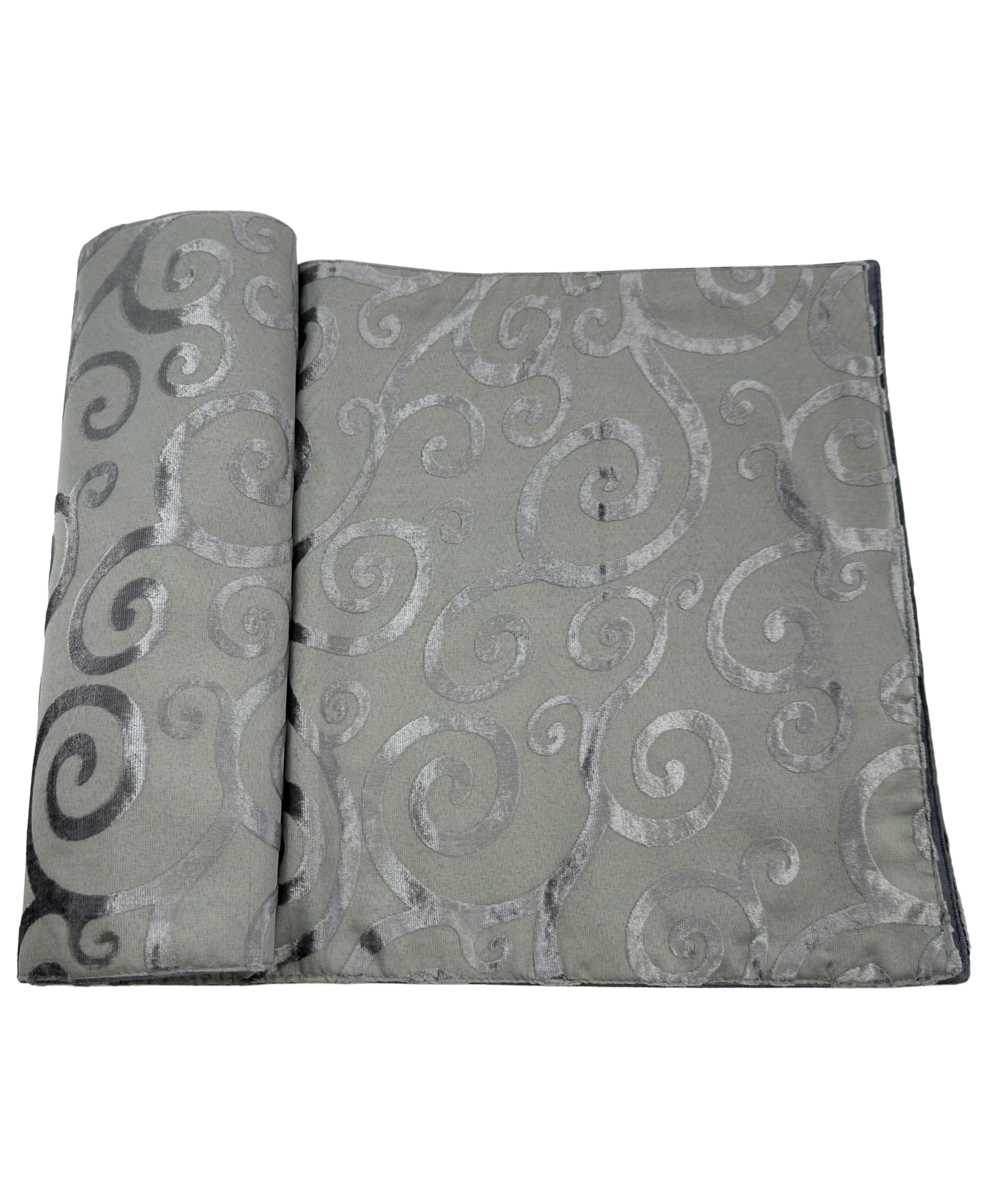 Split P Velvet Scroll Platinum Table Runner 13