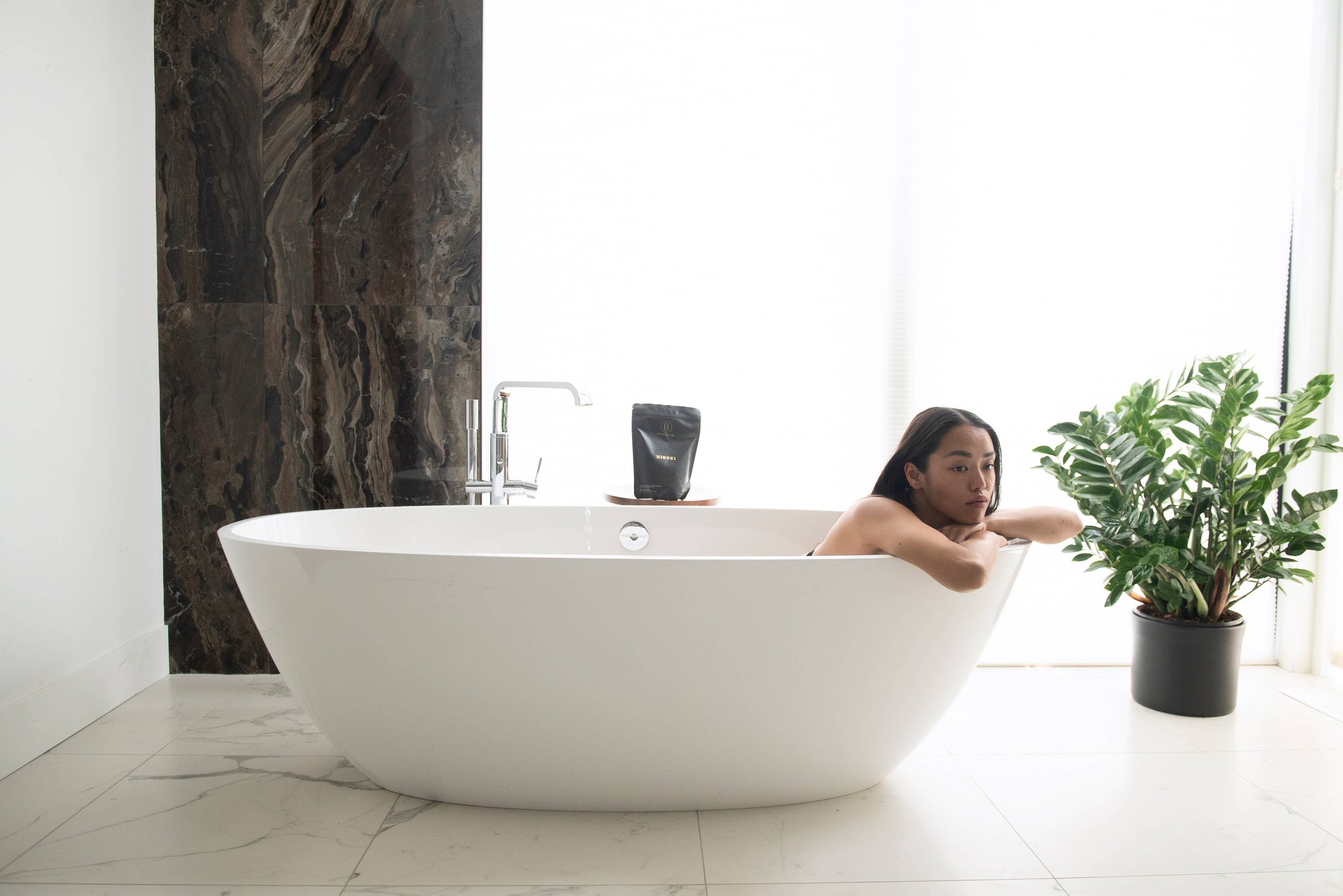 Bathorium Hinoki Magnesium Bath Flake Soak 750g