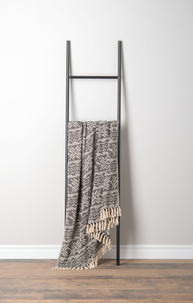 Black & Natural Snowflake Woven Throw