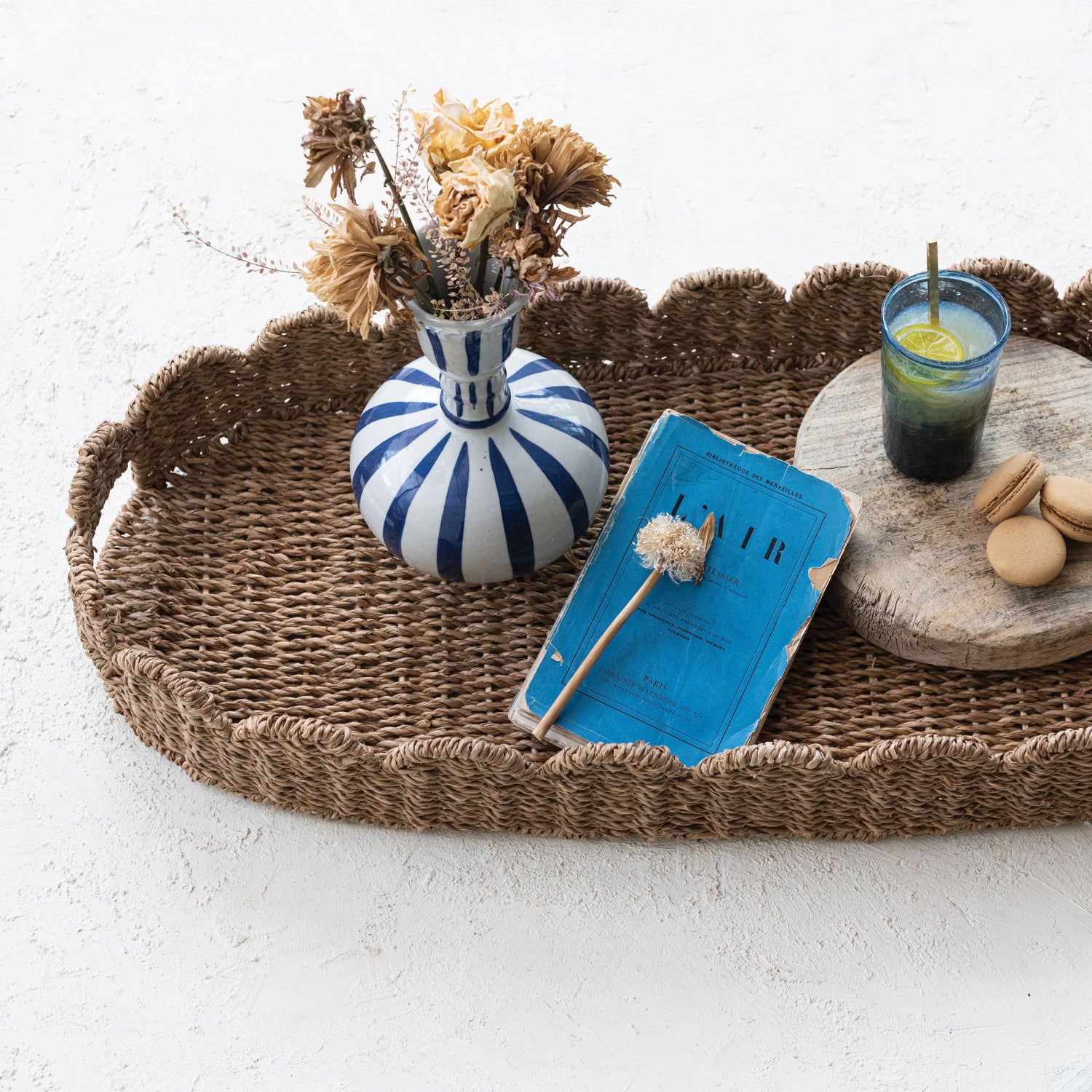 Decorative Hand-Woven Bankuan Scalloped Tray with Handles - Natural