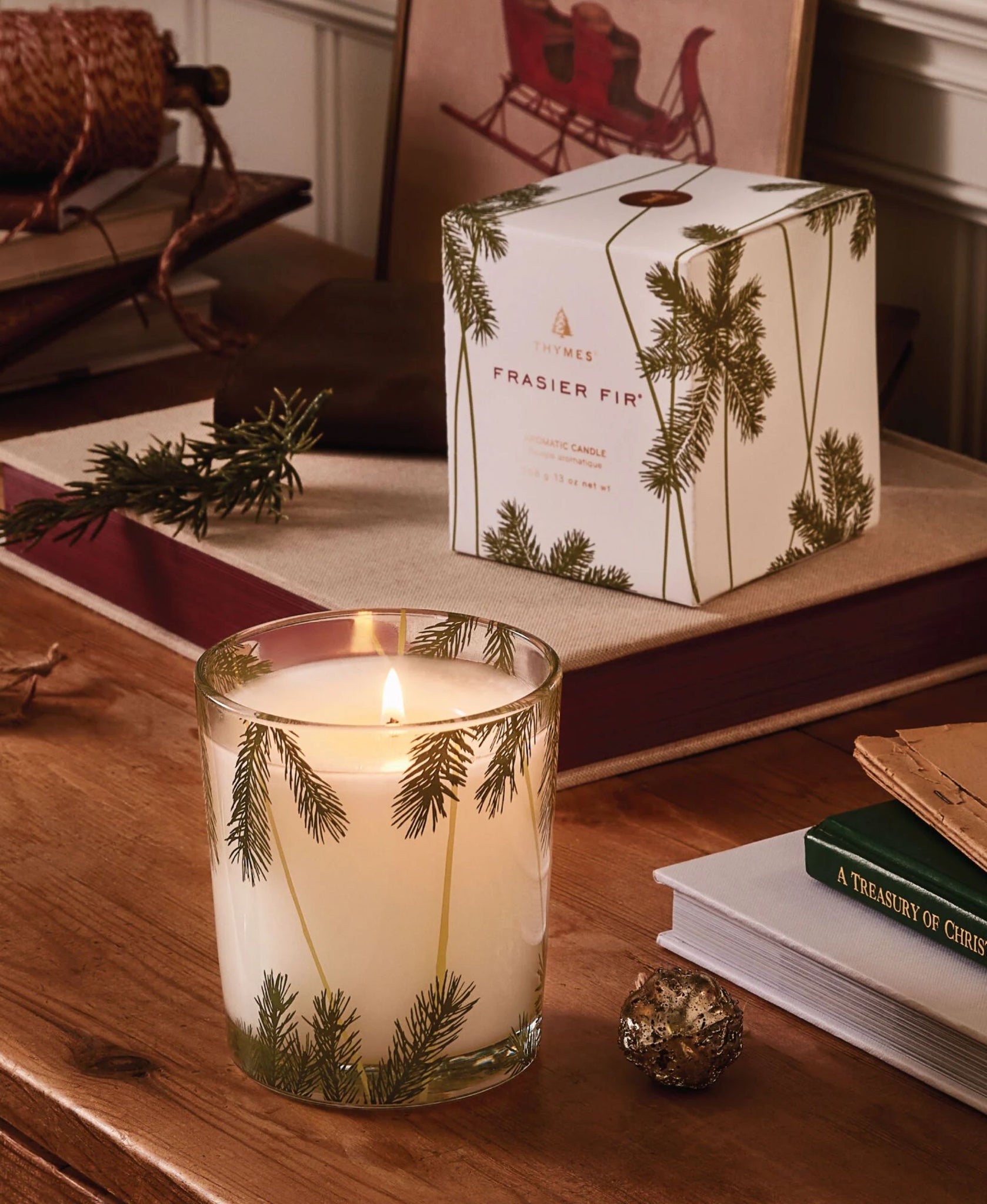 Thymes Frasier Fir Heritage Pine Needle 13 oz Poured Candle