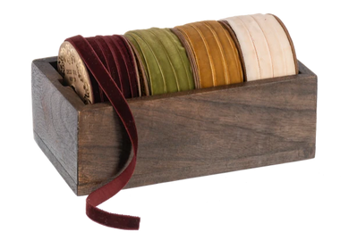 Holiday Ribbon In Wood Box Set
