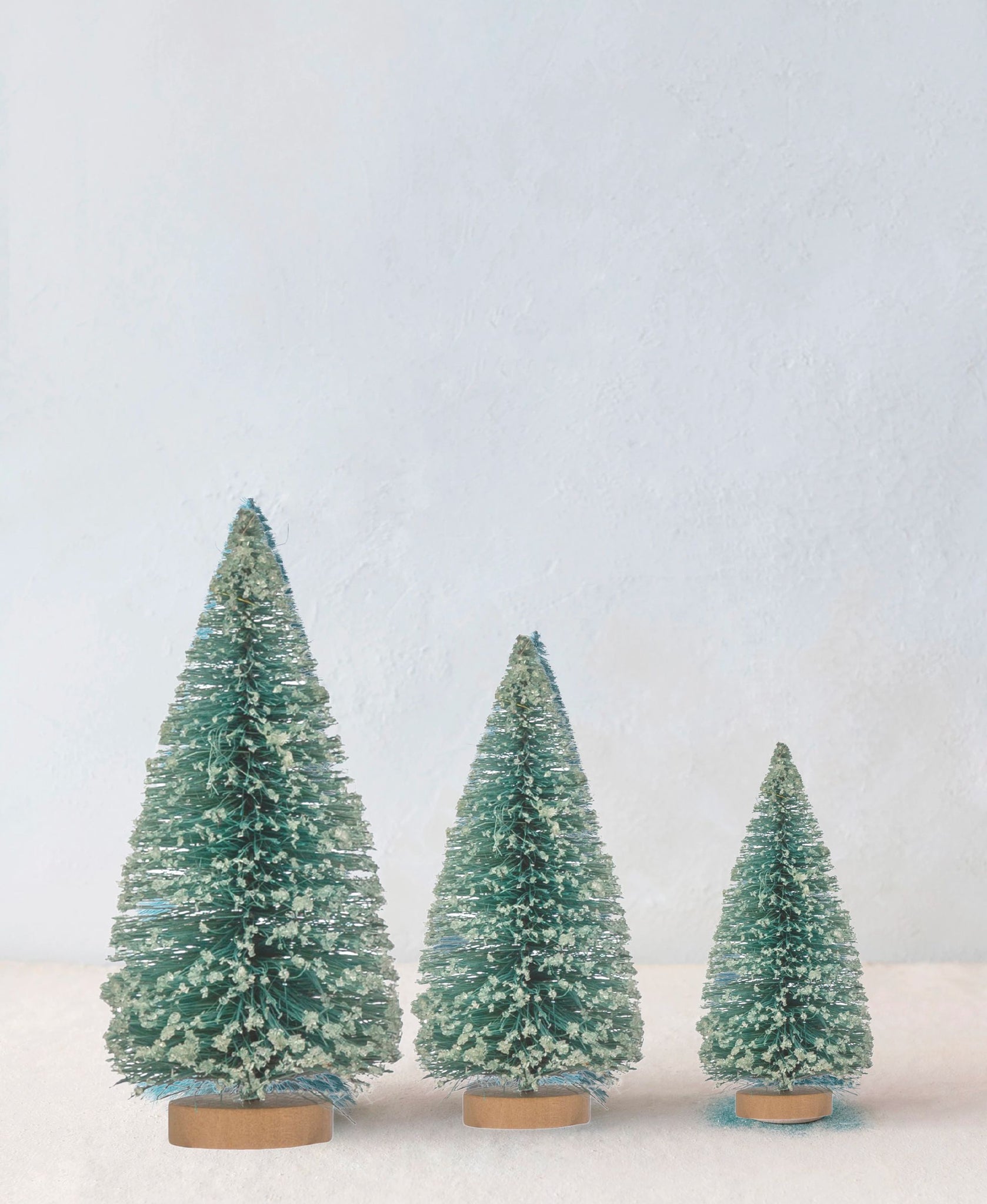 Flocked Sisal Bottle Brush Tree with Wood Base, Blue