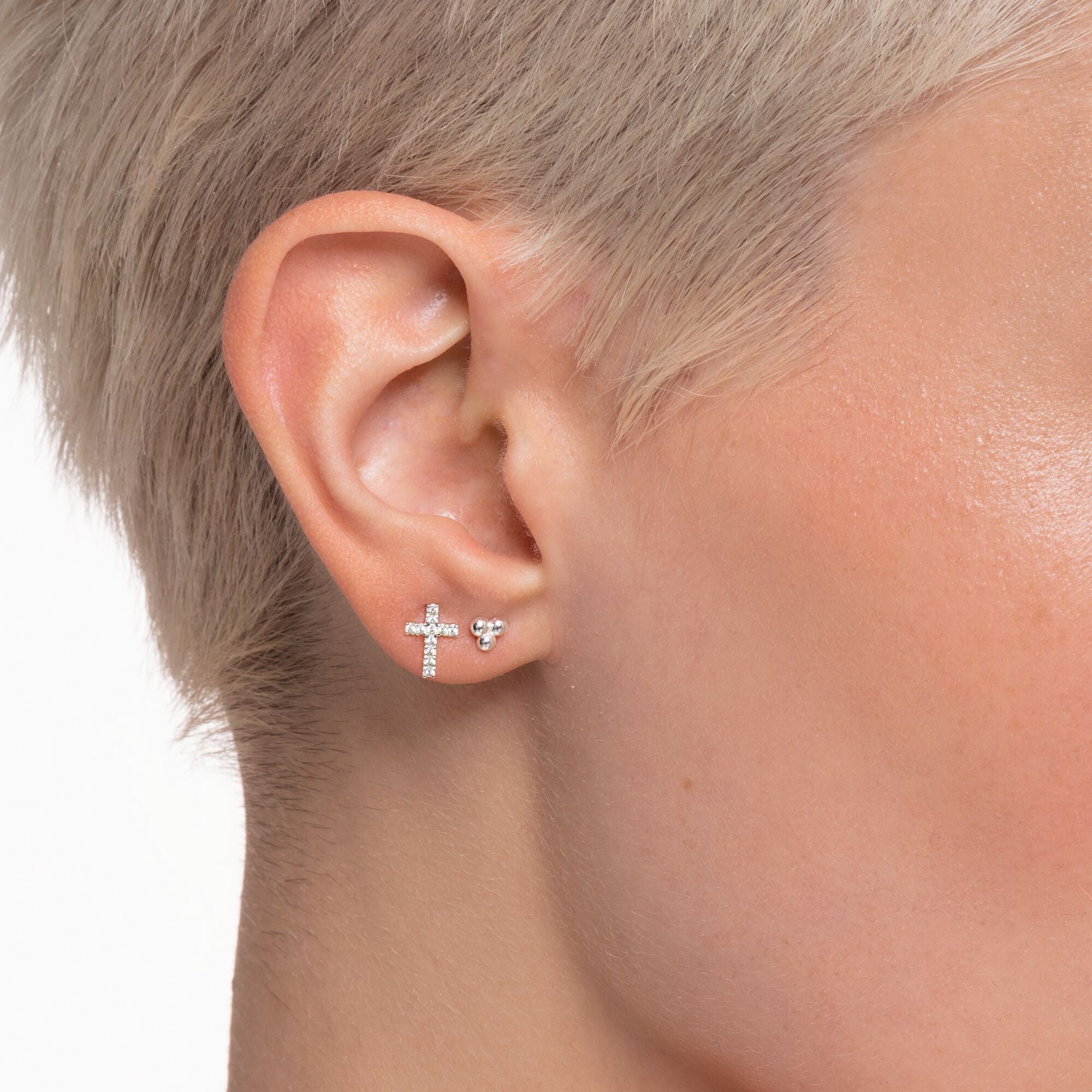 Single Ear Stud Dots Triangle - Silver